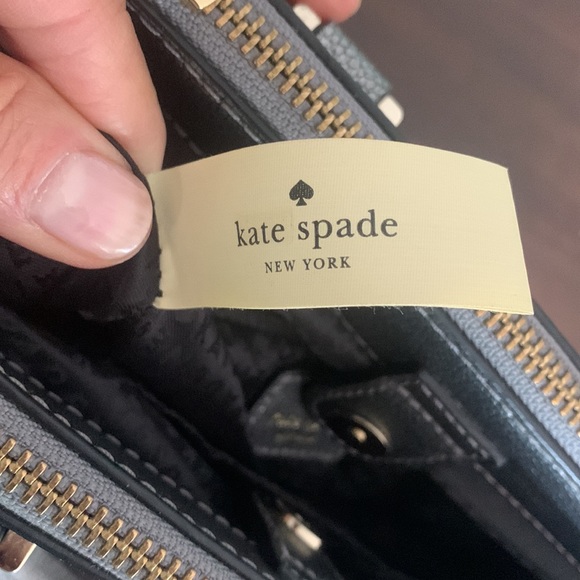 Kate Spade Small Leather 3-Compartment Convertible Tote - Picture 8 of 13